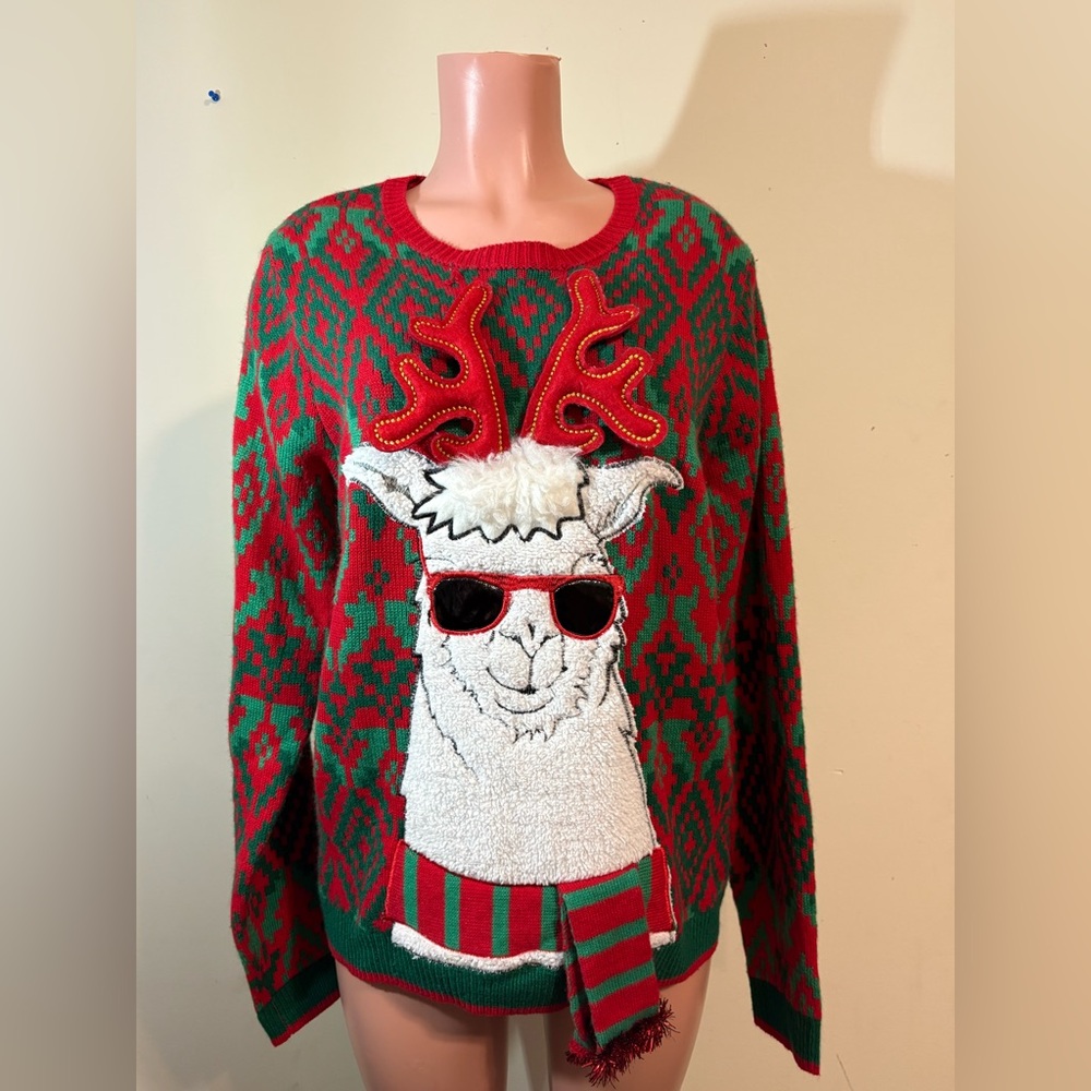 Holiday Time Llama‎ Christmas Sweater Ugly Sweater Contest Medium (38/40)